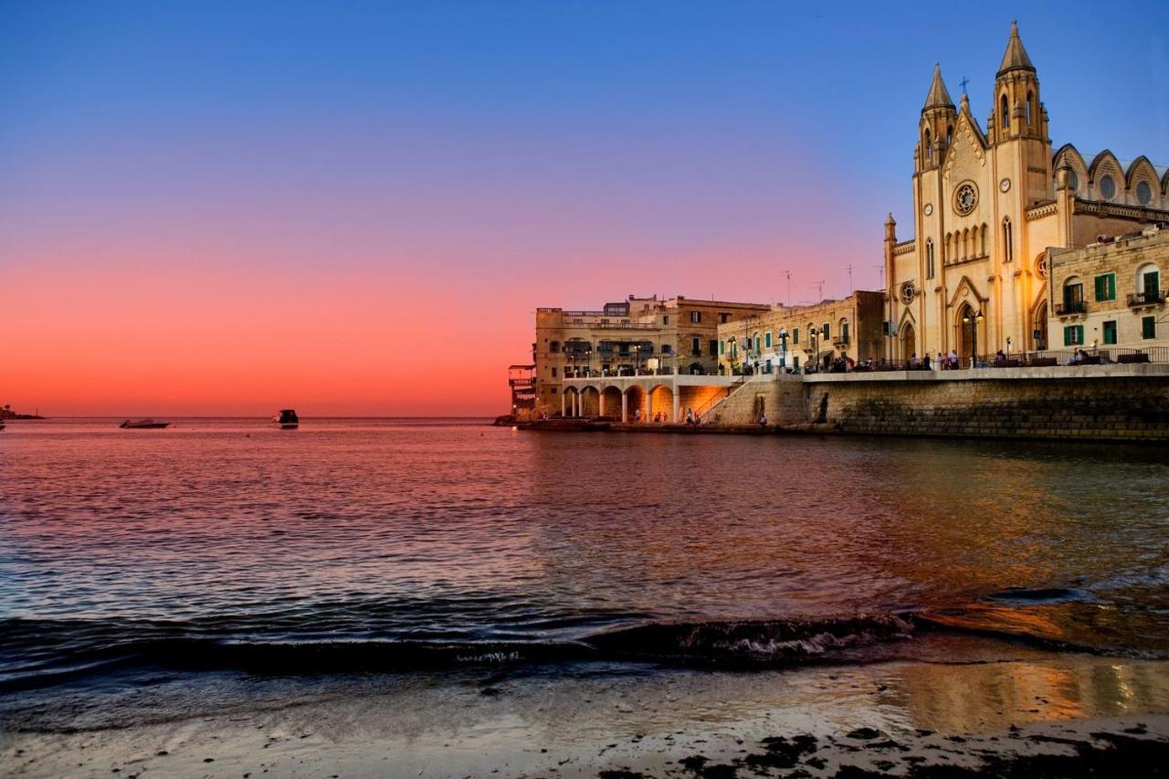 Luxury Apt W/ Side Seaviews And Pool, Top Location Sliema Dış mekan fotoğraf